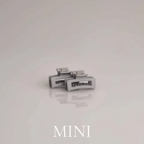 Matt ljusgrå hårklämma Mini 2-pack 4,5 cm