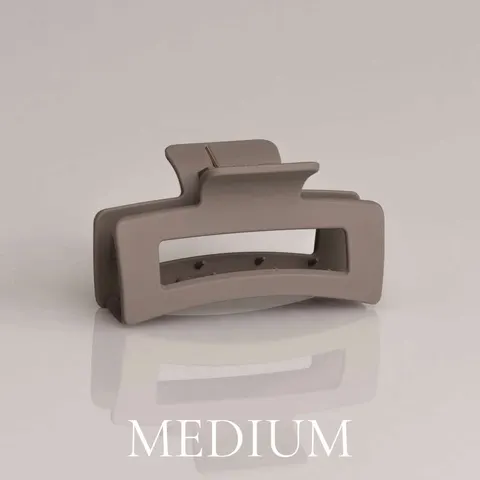 Taupe M