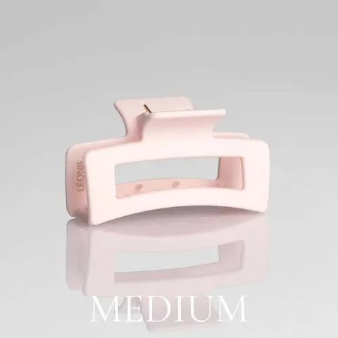 Matt pastellrosa hårklämma Medium 8,5 cm