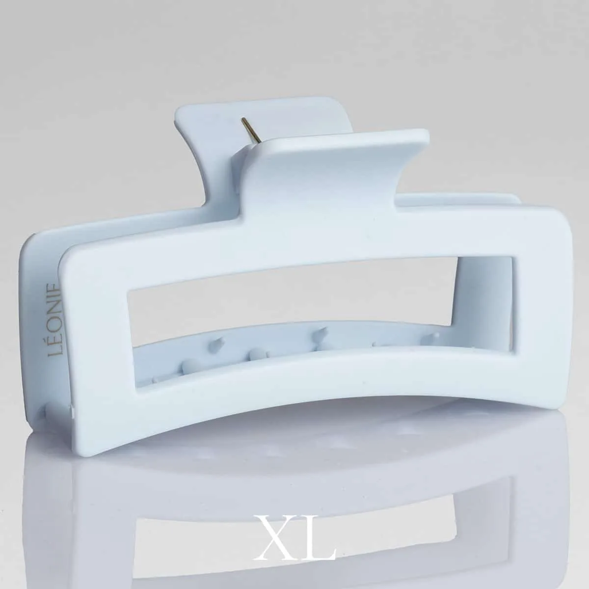 Matt pastellblå hårklämma XL 13 cm