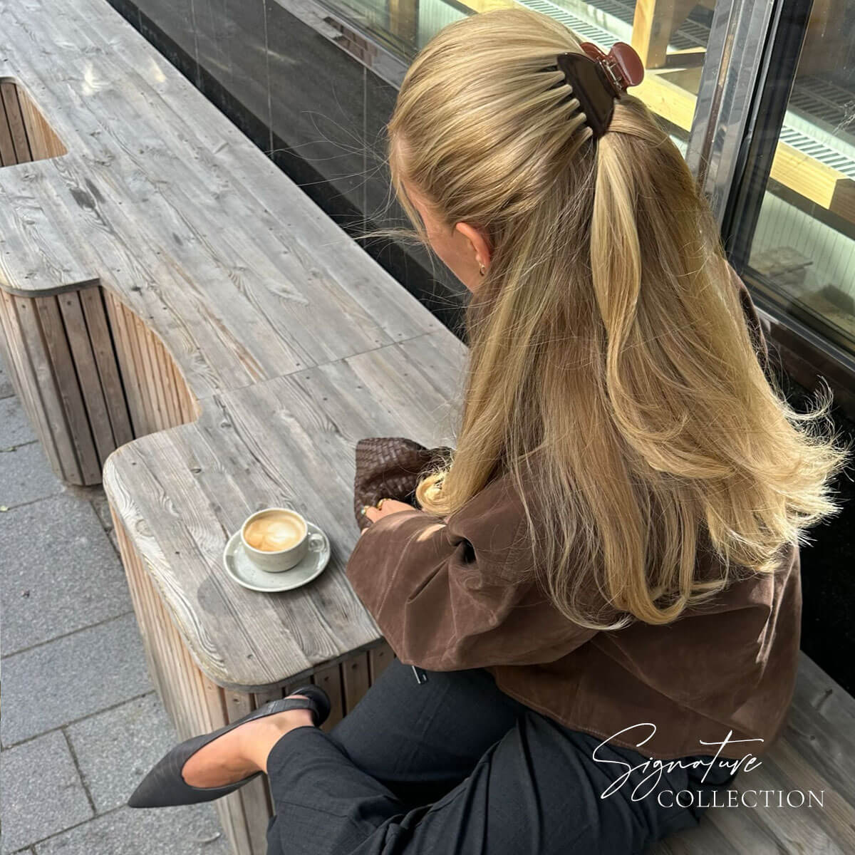 Mörk brun hårklämma